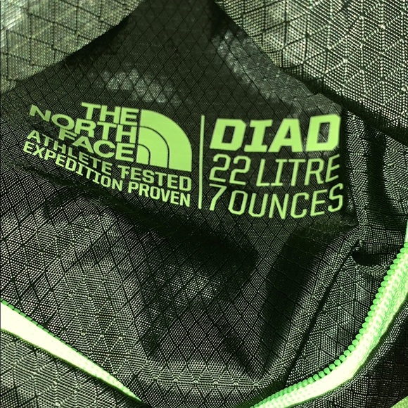 NWT The North Face Diad Pro 22 Backpack - Picture 10 of 13
